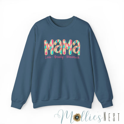 Mama. CUSTOM Heavy Blend™ Crewneck Sweatshirt