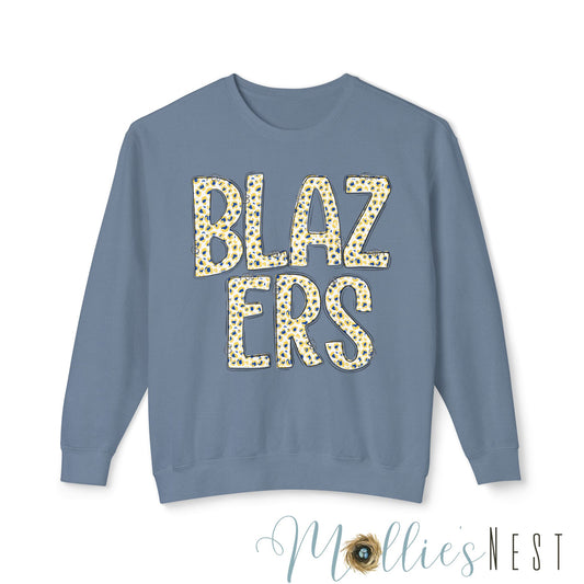 Lightweight Graphic Sweatshirt. BLAZERS Leopard Letters