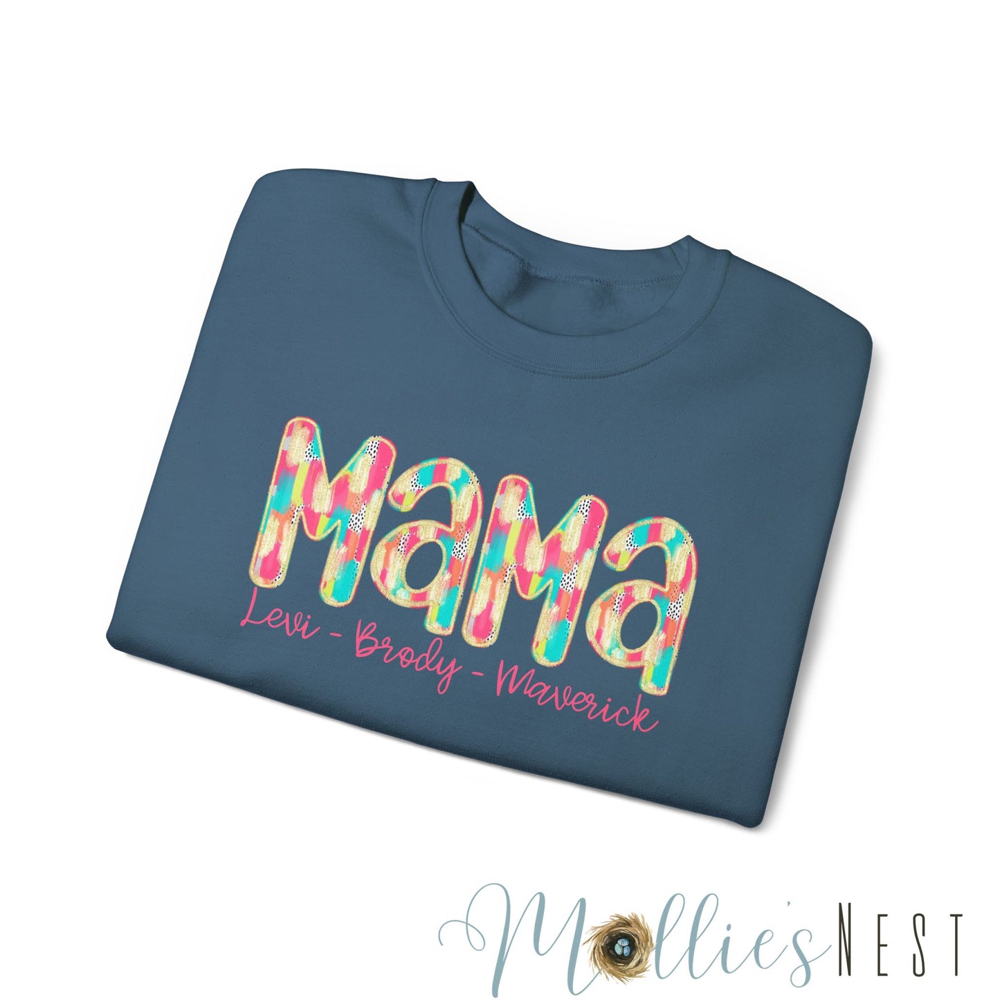 Mama. CUSTOM Heavy Blend™ Crewneck Sweatshirt