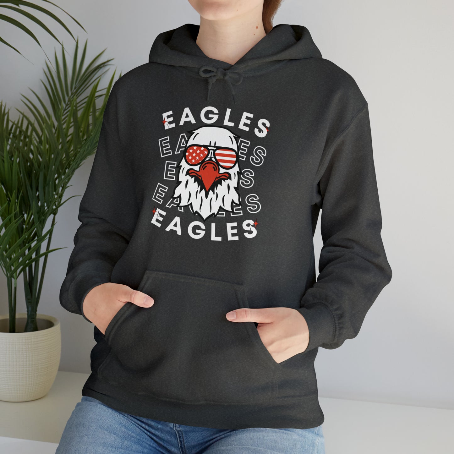 Eagles Unisex Heavy Blend™ Hooded Sweatshirt