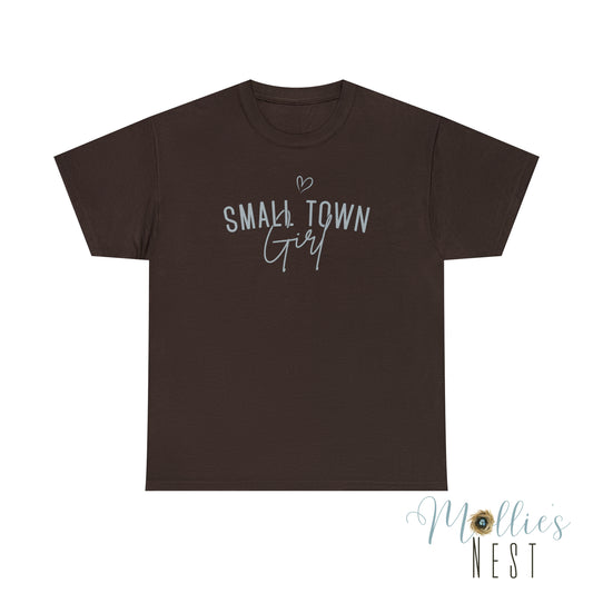 Small town girl Heavy Cotton Tee