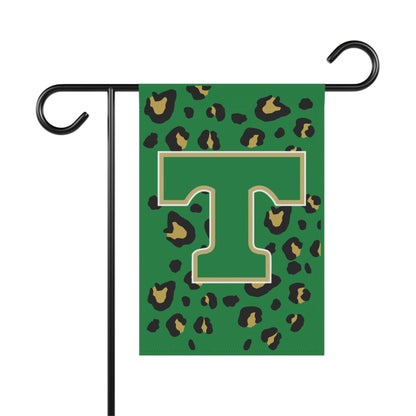 GCT Eagles Yard Flag. Green Leopard "T" logo