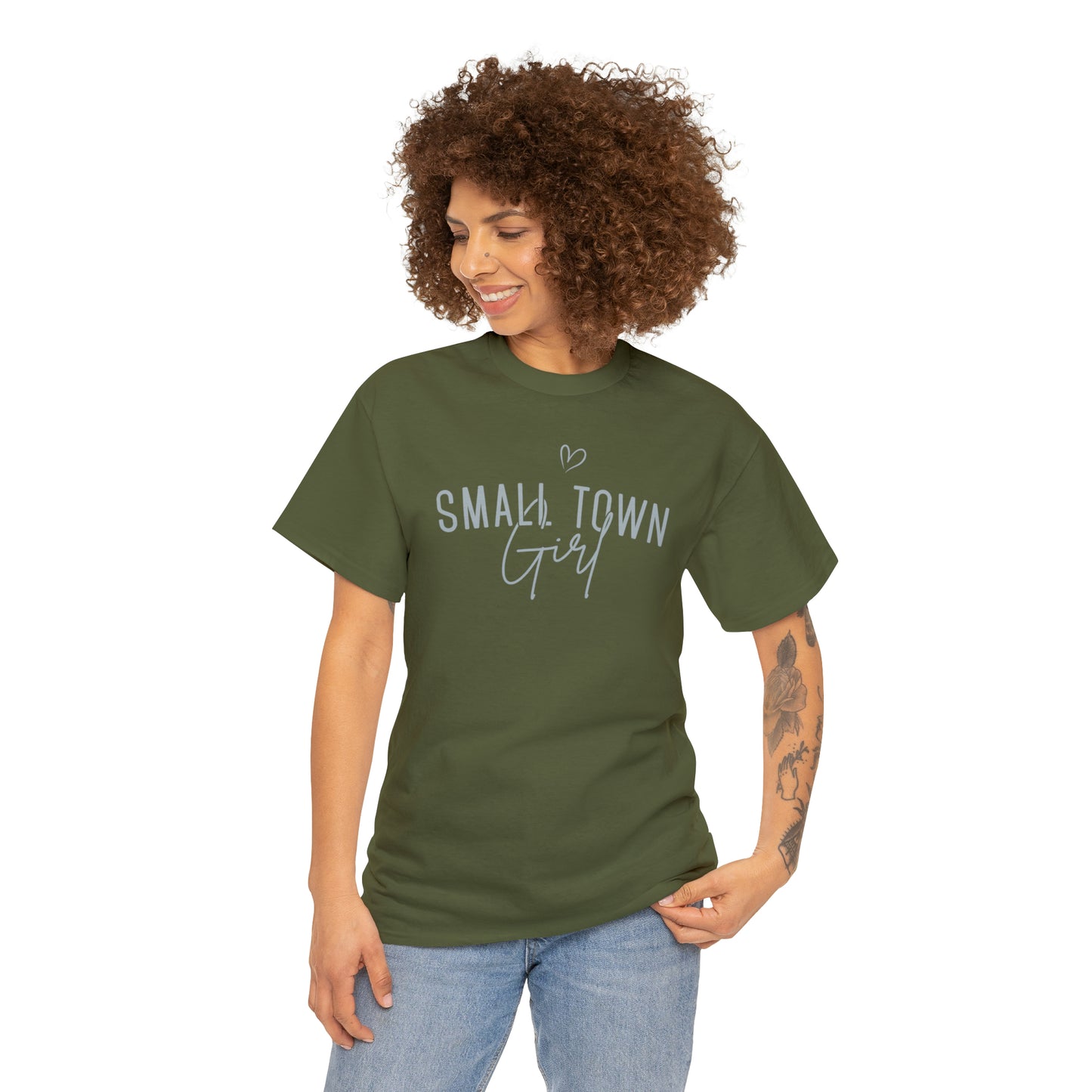 Small town girl Heavy Cotton Tee