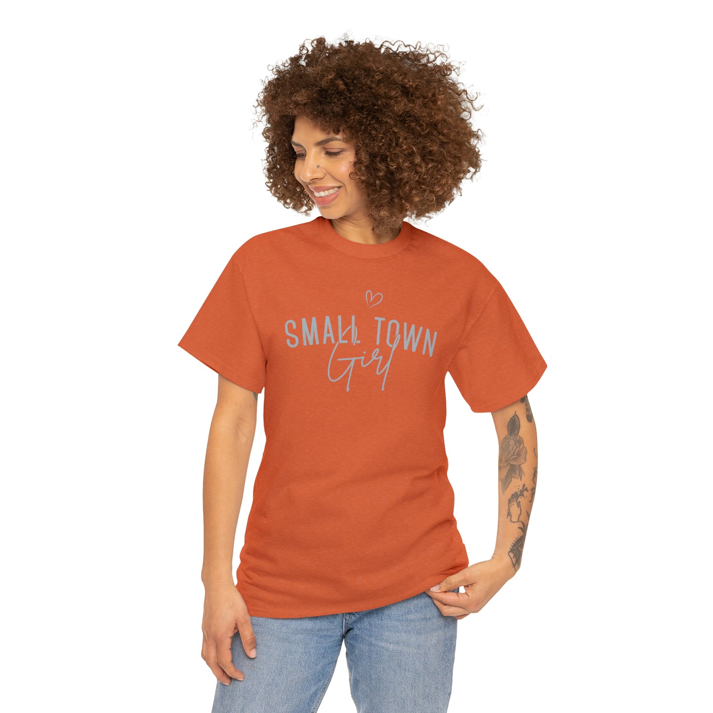 Small town girl Heavy Cotton Tee