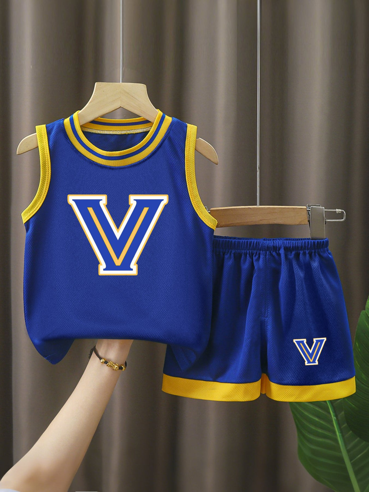 Children's Basketball Jersey Set.CUSTOM COLEMAN